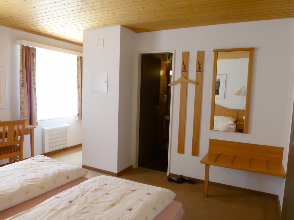 Berghotel Obersee Näfels Szoba fotó
